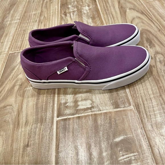 Vans Asher Slip-On Sneaker Women's Size 7 NWOT Purple Mauve Canvas. - Picture 3 of 6